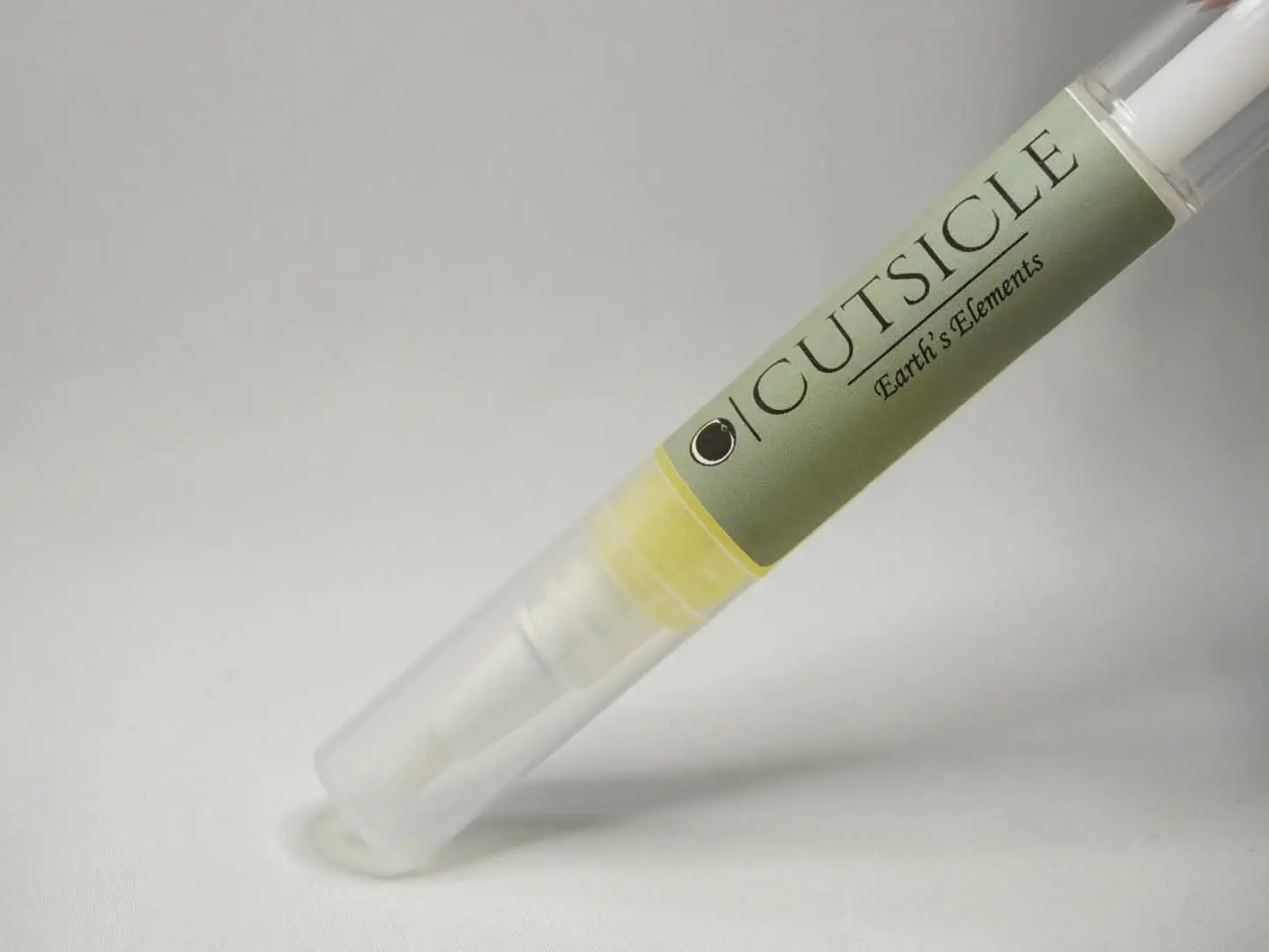 Cutsicle Nail Balm Growth Oil | Earth's Elements Scent | Convenient Cuticle Oil for Nail Growth