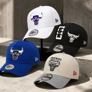 Chicago Bulls Adjustable Baseball Cap by New Era, Hat for Men Women Unisex, Curved Brim Dad Hat Style, Streetwear Fashion Vintage Basketball Look TikTok Trend