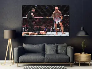 Max Holloway KO of Justin Gaethje UFC Wall Art Ready to Hang , Max Holloway Canvas , Max Holloway Poster , Gym Wall Decor, Fitness Wall Art, Ufc Flag, Trending Flag.