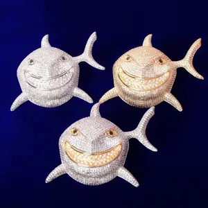 [ICE HUE]18K Gold Vacuum Plated Copper with 5A+ Sri Lanka Zircon Great White Shark Pendant with Necklace Miami Italy Mexico & Micro Inspired for Women & Men Luxury Jewelry,Daily Wear,Casual Fashion,Gift Idea,,Classic,Hip Hop,Simple,Sporty Style