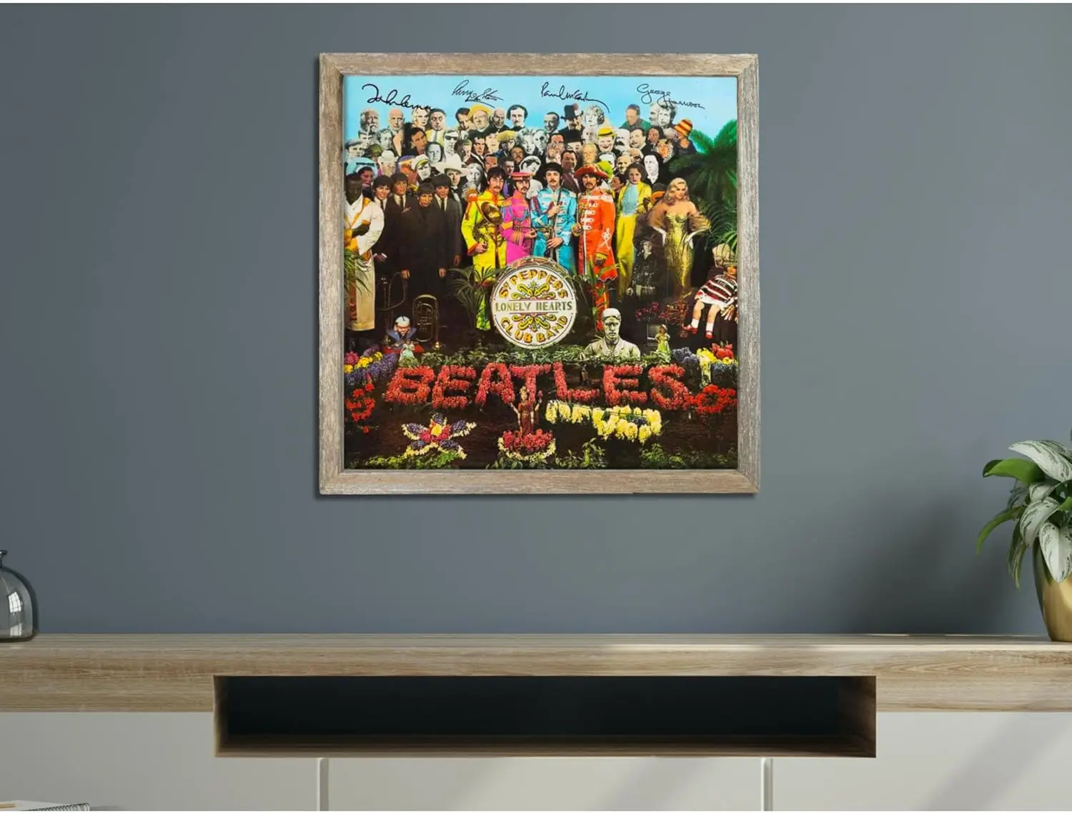 BarnwoodUSA Wooden Retro Square Vintage Vinyl Album Frame (12.5x12.5 inch) - Plexi Front, Fits 12in Standard Single/Double LPs, Free Standing or Wall Hanging, Rustic Wood Collectibles Home Decor Gift for Bedroom