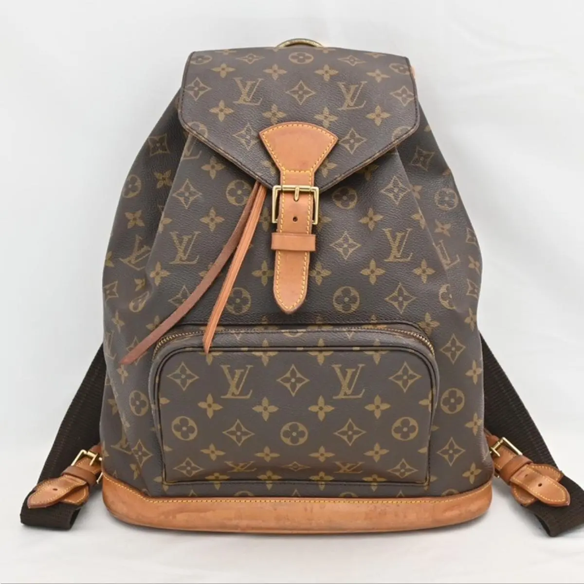 Pre-owned Louis Vuitton As Shown Backpacks Monogram Montsouris GM Old Model Backpack lv5660sn