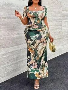 【Plus Size】 All Over Print Short Sleeve Dress, Plus Elegant Fashion Casual Dress for Daily Outdoor Wear, Casual Everyday Wear, Women Plus Clothing for Summer