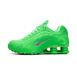 Shox R4 WMNS "Green Strike" HV0839 398