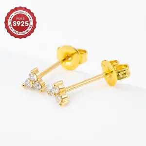 A Pair of S925 Sterling Silver Triangle Star Stud Earrings with Nested Sparkling 5A Zircon. Classic Hoop Earrings for Women. Minimalist Style. Suitable for Everyday Wear or As A Gift summer minimalist nugget  earrings