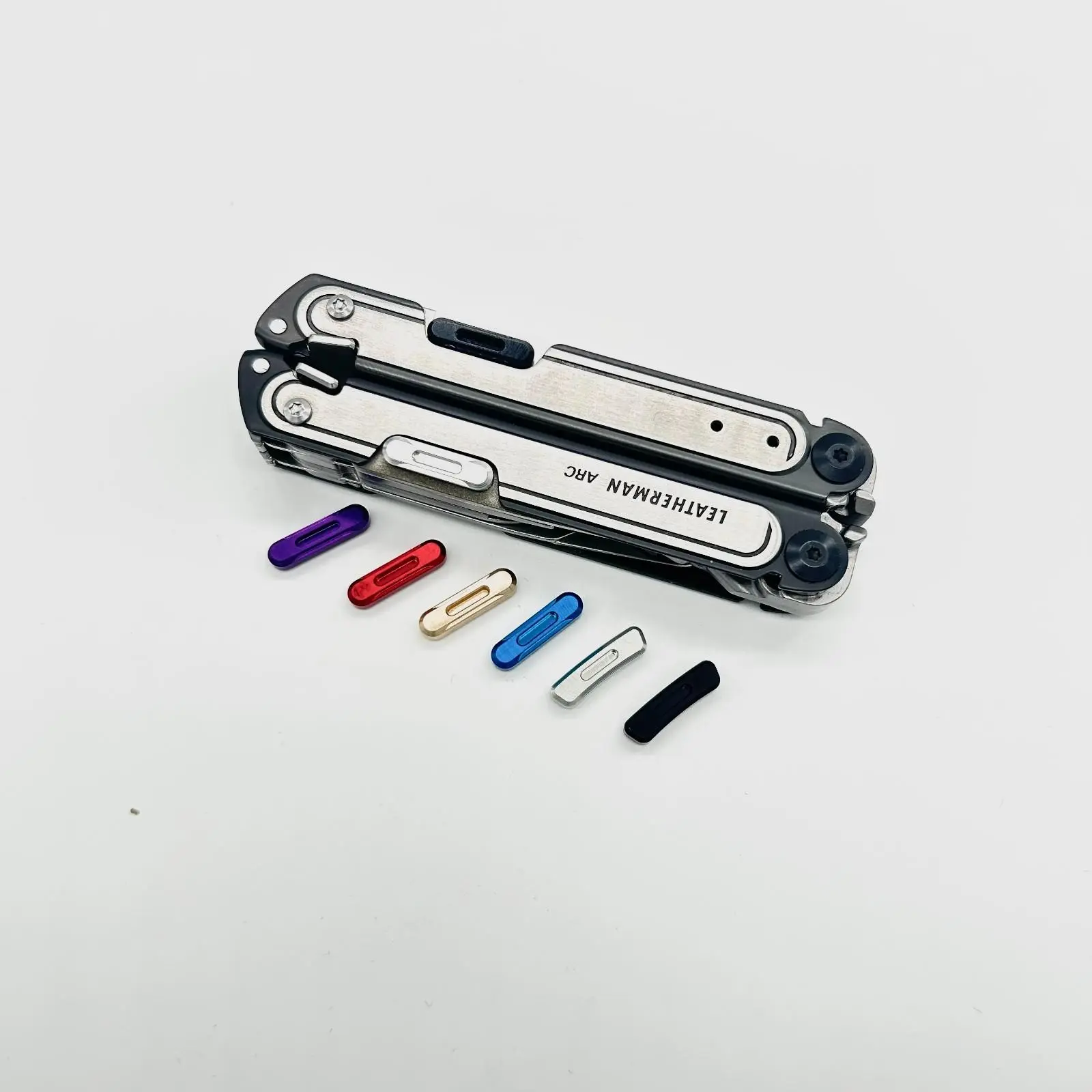 Thumb Stud Upgrade Kit For Leatherman ARC/FREE P4 – Custom Fast-Deployment Mod-2pcs