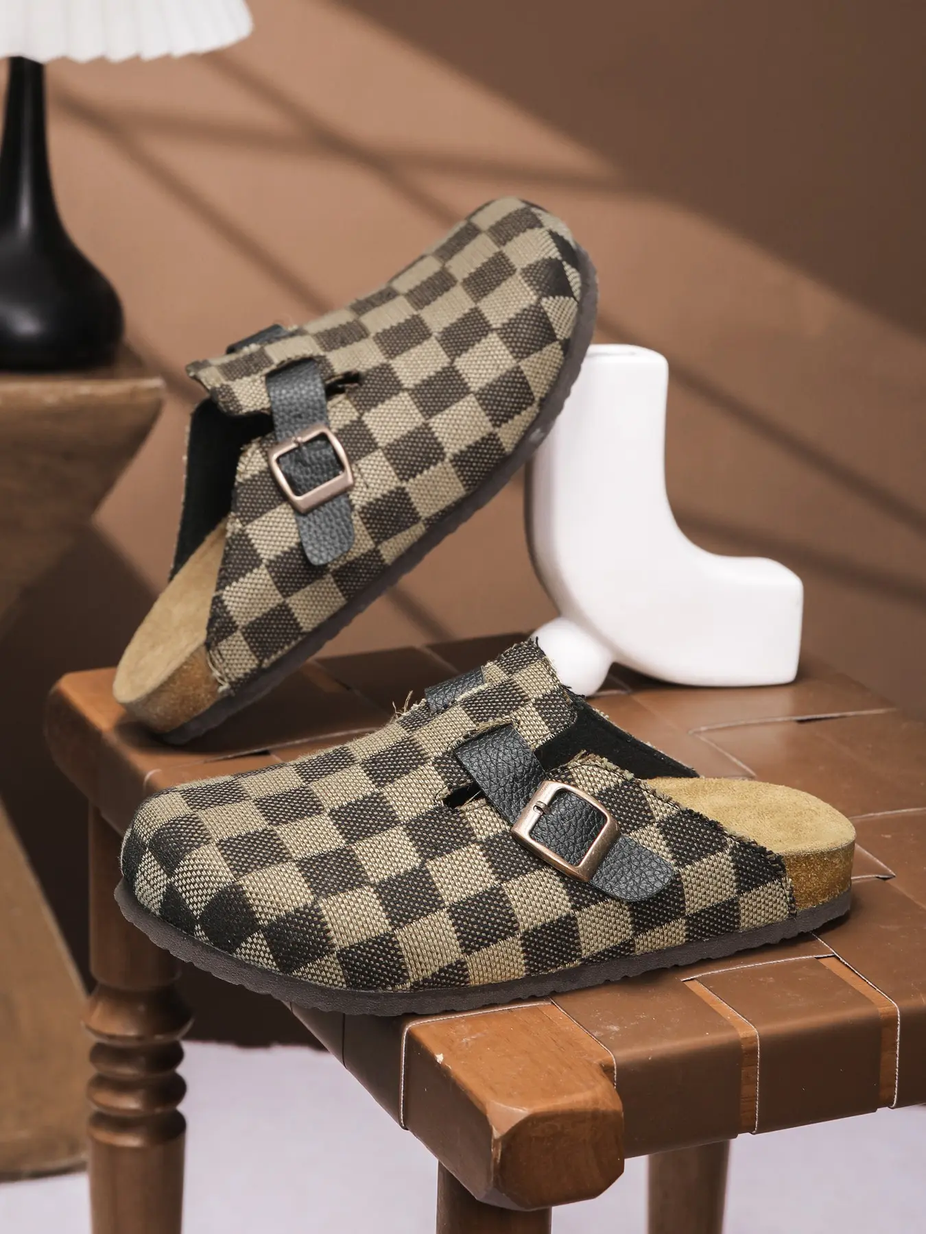 Women Luxury Open Toe Slippers, Unisex Boho Style Eva Sole, Comfortable Wide Fit, All-Season Casual Shoes, Fashion Plaid Design, Fashionable Pattern, Slippers Indoor, Home Slippers, House Slippers, Indoor Home Footwear