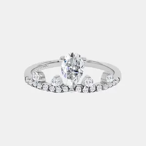 【708】Valentine's Flash 925 Sterling Silver Synthetic Moissanite Ring