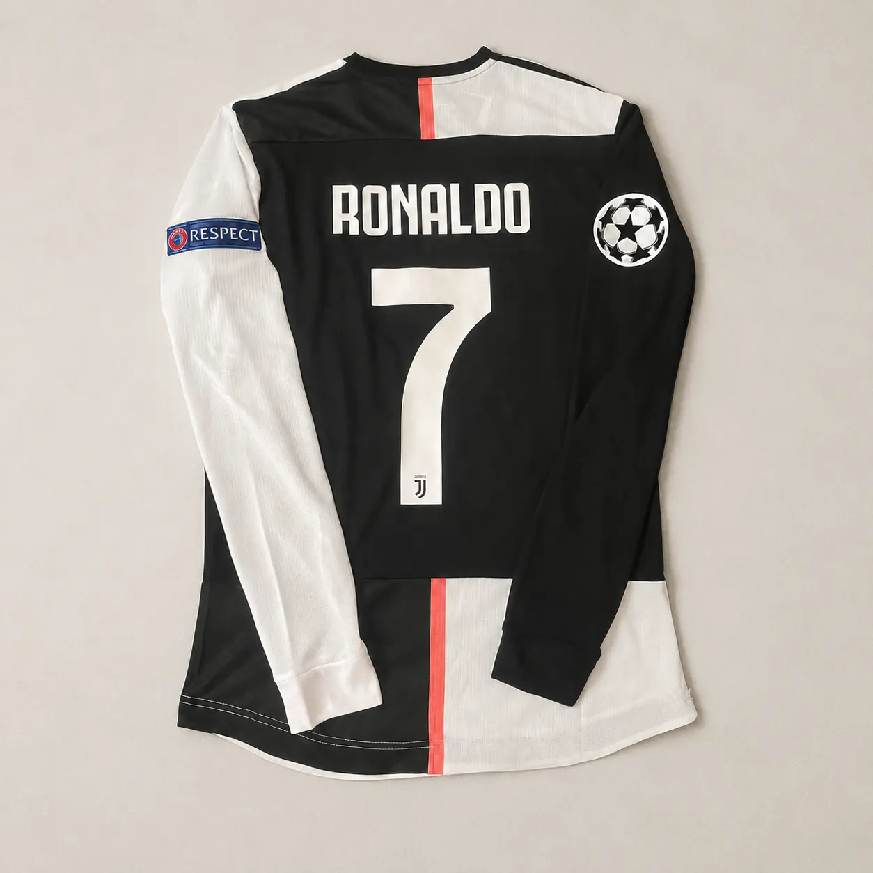 CR7 Retro Long Sleeve Jersey #7 - 2019-2020 White/Black, All Size S-5XL, Breathable Game Day Sports Shirt, Short Sleeve, Quick-Dry Football Shirt, CR7 Fans Jersey