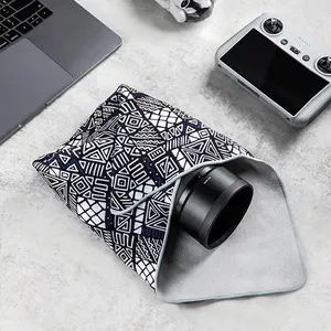 PGYTECH foldable camera protective cloth, portable protective cover for DSLR camera lenses and flashlights, compatible with Canon, Nikon, Sony, essential accessories for photography and travel