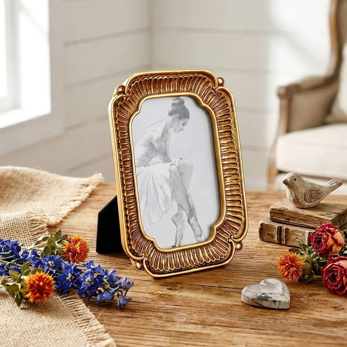 European Vintage Gold Resin Shell Pattern Rectangular Frame, Indoor Home Decor Photo Display, Enhances Holiday and Home Atmosphere, Rectangle Picture Frames