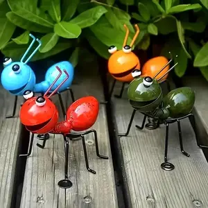 Cute Ant Design Garden Decoration, Metal Ant Statue, Outdoor Garden Decoration, Garden Sculptures & Statues for Home & Garden Decoration, Ant Garden Ornaments