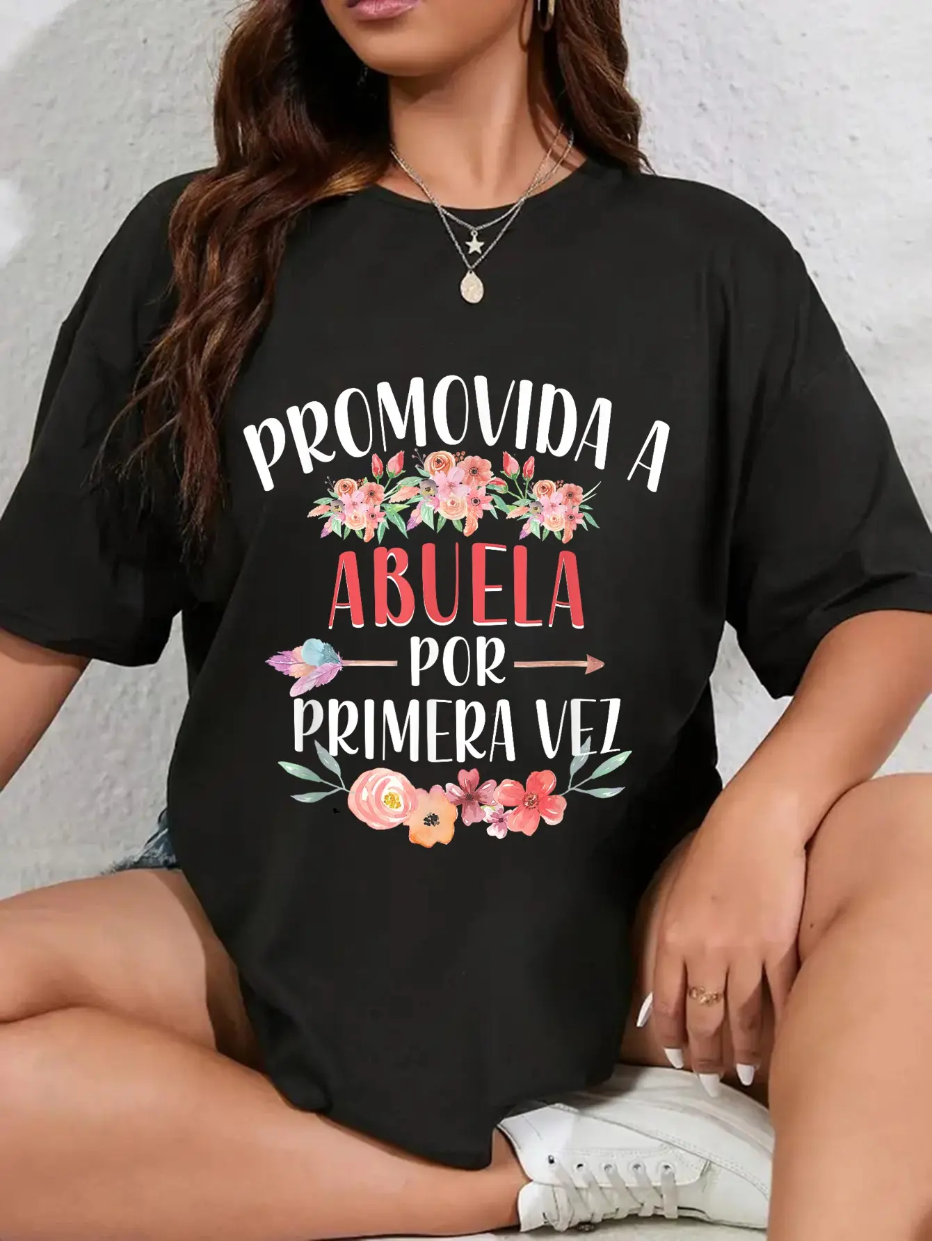 Women's 100% Cotton Casual Everyday Tee - Round Neck Short Sleeve Cute Tshirt, "Abuela Por Primera Vez" First Time Grandmother Gift, Artwork Tee with Whimsical Graphic Sparks Smiles, Vintage All-Season Top
