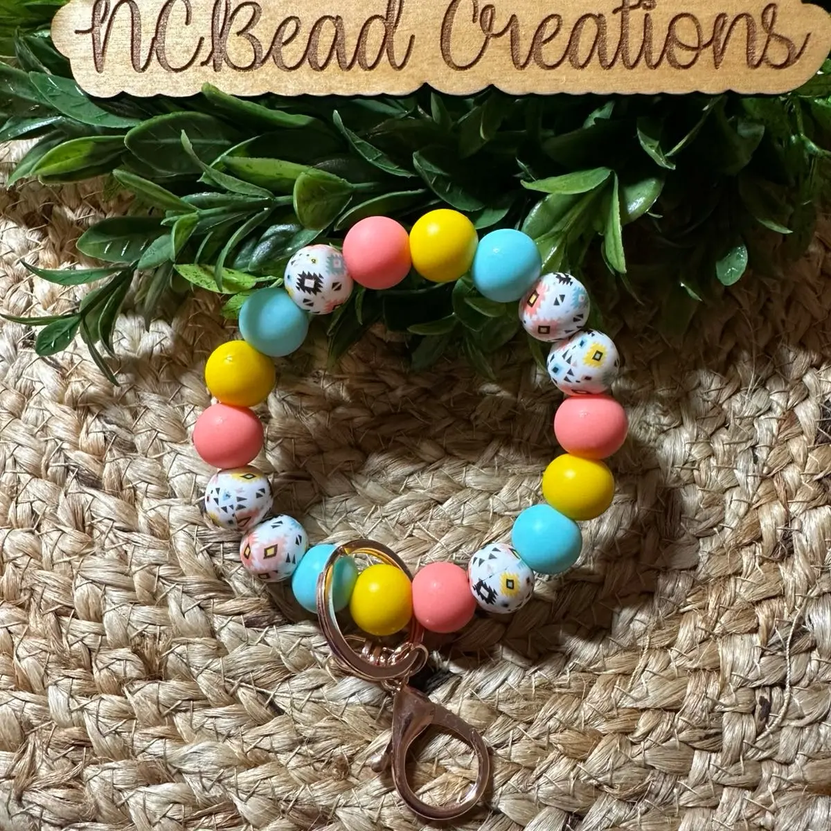 Silicone Bead Keychain Wristlet - Simple Design with Smooth Finish, Ideal for Everyday Use