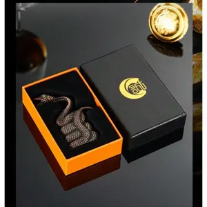 Metal Snake Heads, Windproof Lighters And Decorative Statues Are Ideal Christmas Gifts For Fathers, Husbands And Boyfriends Ornaments