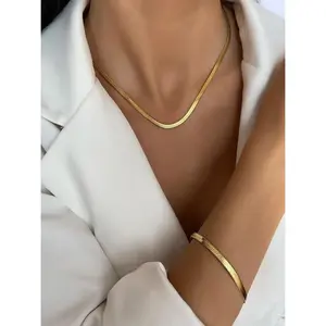 2-piece set featuring a 21k gold-plated herringbone necklace and matching bracelet. Crafted with unmatched quality, this exclusive offer brings timeless elegance at an incredible price for a limited time.