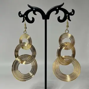 Y2K Vintage Dangle Earrings - Trashy Y2K Early 2000s Alloy Blend Earrings for Women, Lightweight Hoop Design, 2.8 Inch Length cute earring fashion chain