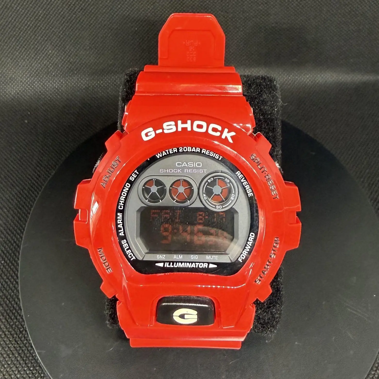 G-Shock GD-X6900 – Red COLORWAY