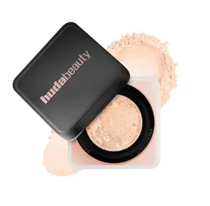HUDA BEAUTY Easy Bake Blurring Loose Baking & Setting Powder