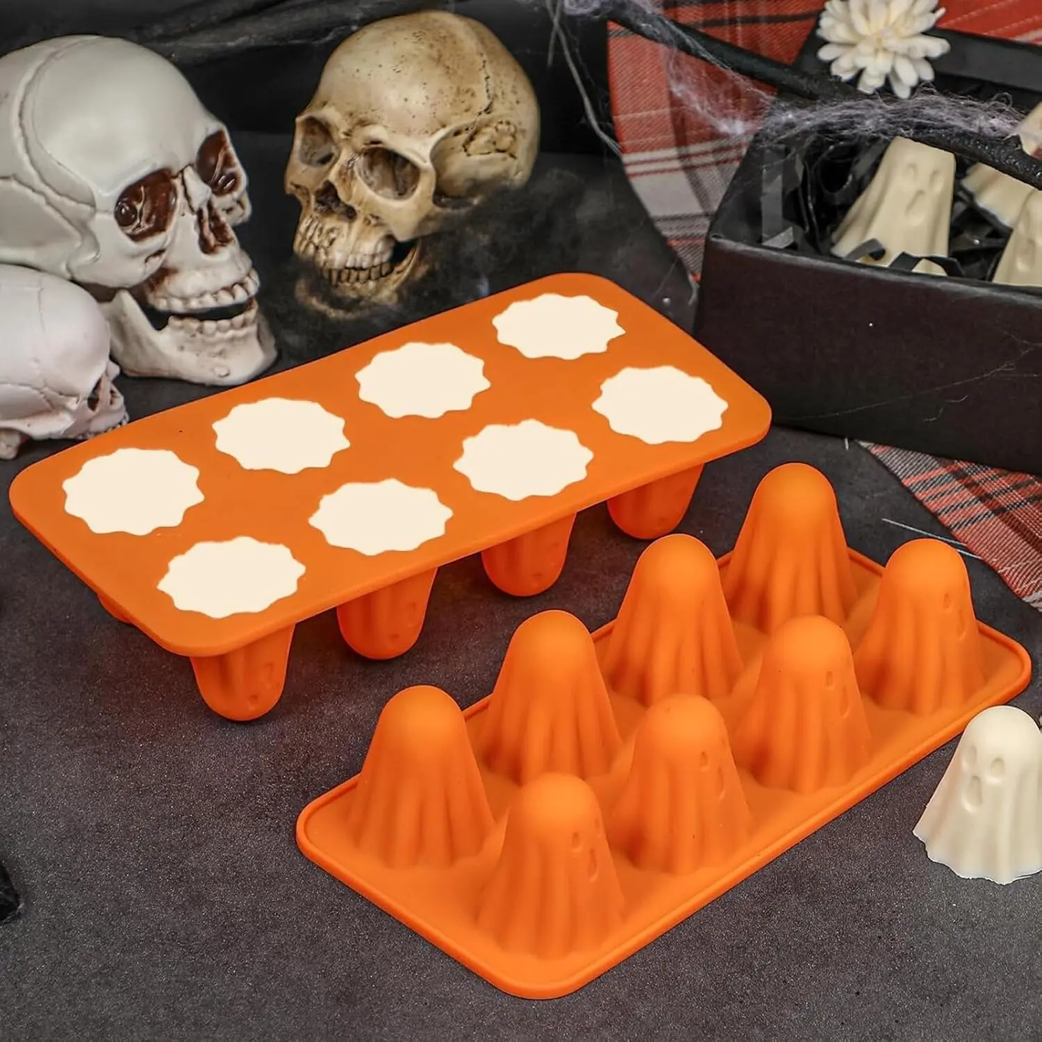 Halloween Themed Silicone Ghost Mold for Candy Chocolate Baking, 3D Spooky Shape Cake Decorating Pan, Non-Stick Easy Release Oven Safe for Party Treats DIY Crafts