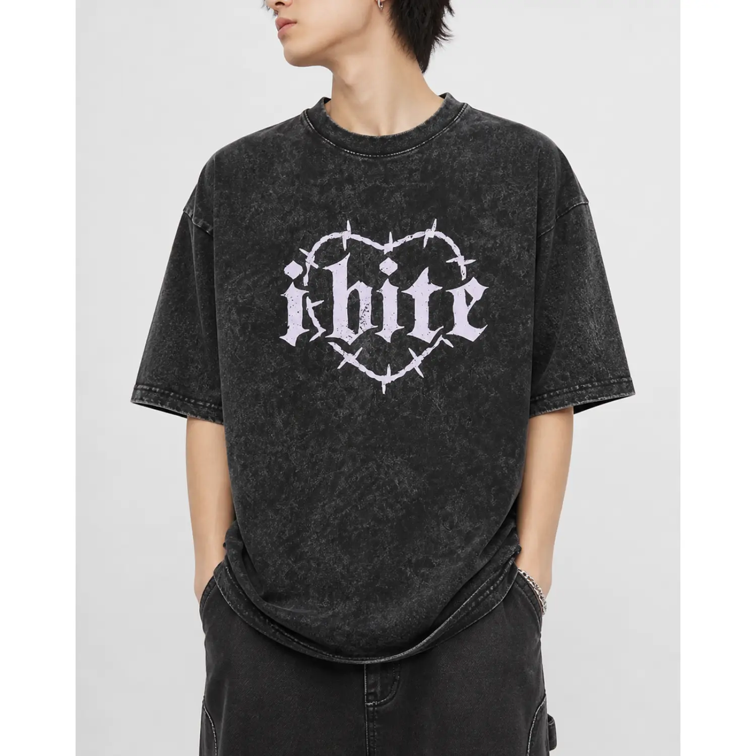 Gothic Oversized "I Bite" Washed Unisex T-Shirt: Soft Pre-Shrunk Batik Cotton Streetwear for Men and Women
