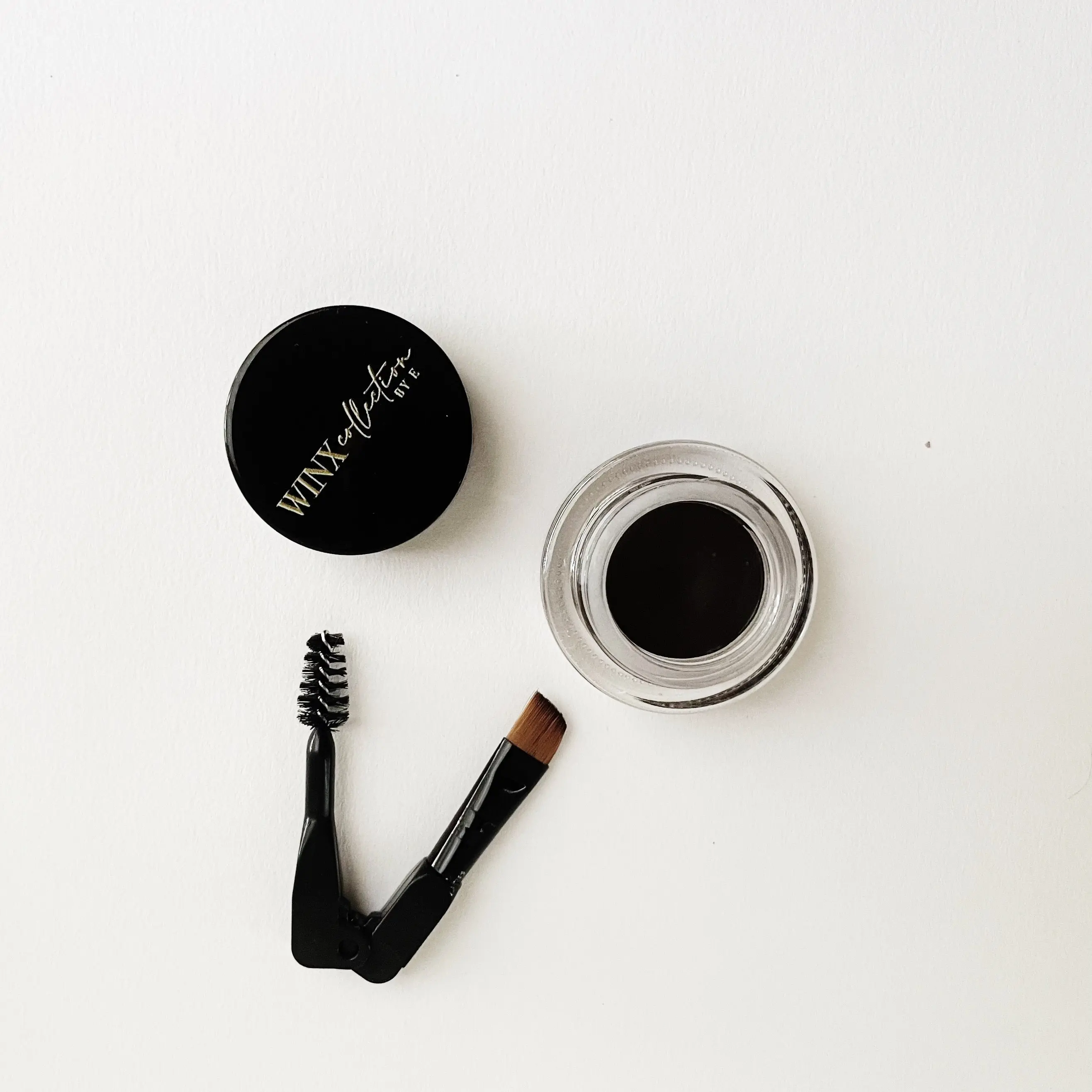 Dip Brow Pomade