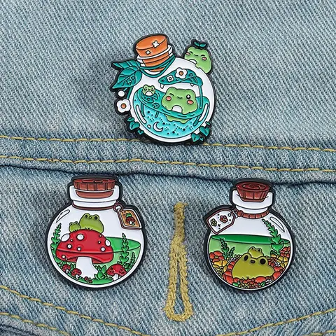3-Piece Cute Cartoon Frog Mushroom Potion Bottle Enamel Pin Set, Themed Brooch Set, Adorable Animal Alloy Brooches for Fashion Accessories, Stylish Backpack Badge, Drop Set Pins