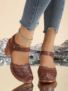 Summer New Retro Hollow Out Peep Toe Sandals, Lightweight Comfortable Buckle Soft PU Leather, Fashion Mary Jane Shoes for Daily Wear Women