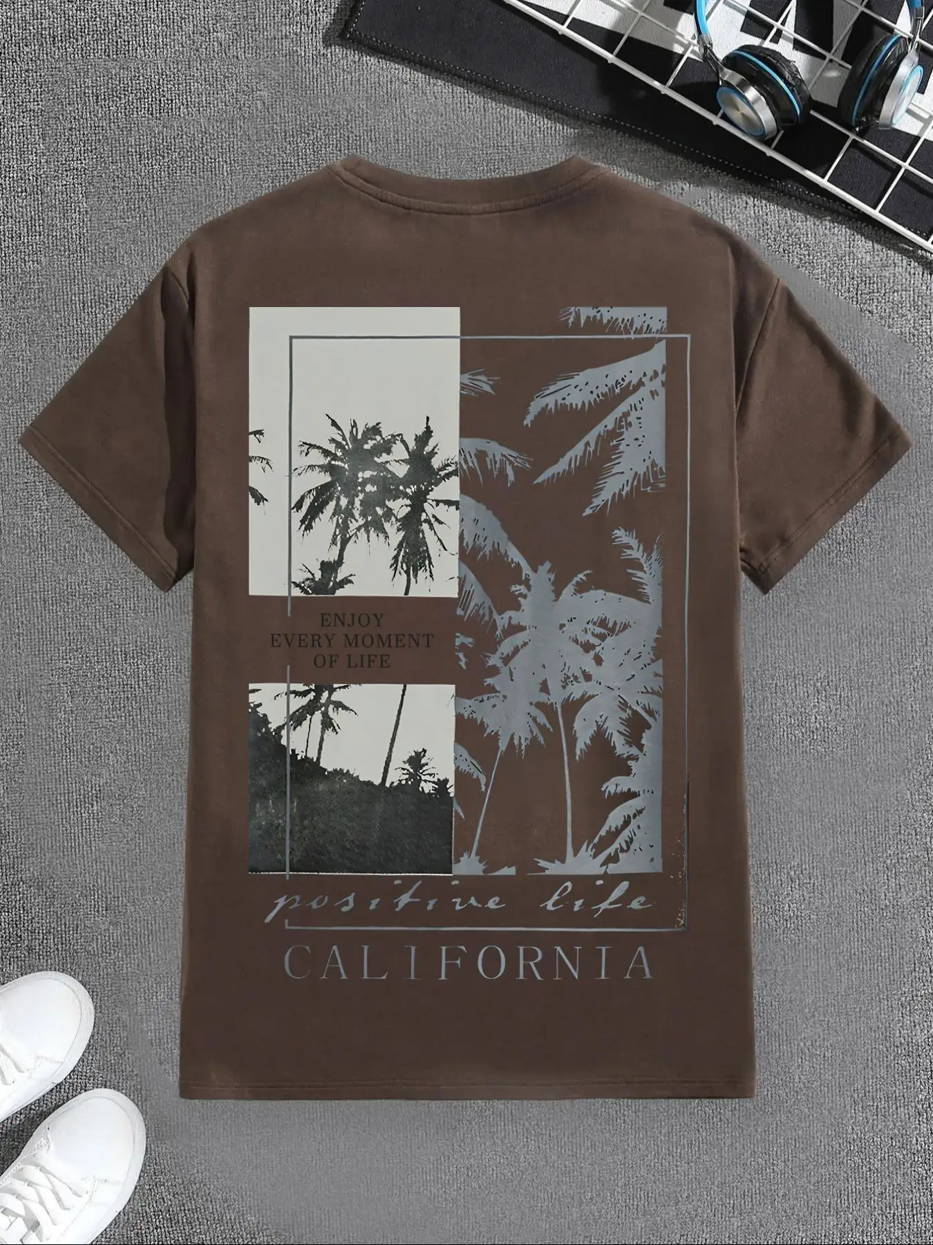 Men's Short Sleeve Round Neck Graphic Tee, Regular Fit Coconut Tree Print Crew Neck T-Shirt for Men, Casual Comfy Men's Top for Summer