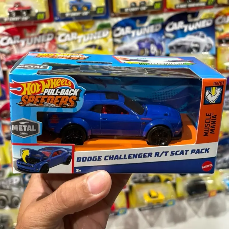 Pull Back Dodge Challenger R/T Scat Pack 1:43 scale diecast car