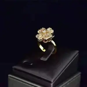 SHOW CRAFT Stress-relief Anxiety-reducing Rotating Flower Ring Stylish Minimalist Open Ring Suitable for Daily Wear