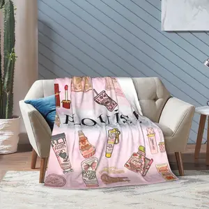 P.Louise Elements Collection Product Illustration Features a Boldly Imaginative And Aesthetically Artistic Design of an Ultra-Soft Flannel Blanket.Suitable for beds and sofas can also be given as a gift