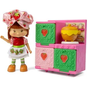 - Strawberry Shortcake - Berry Bake Shoppe Playset