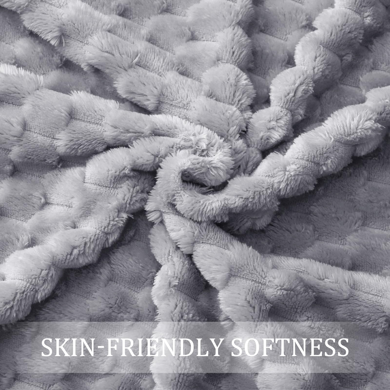 Exclusivo Mezcla Soft Fleece Throw decor  Blanket, Stylish Jacquard Throw Blanket for Couch or Bed, Fuzzy Cozy Lightweight for All Season