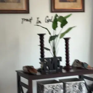 Wooden Wall Art, Trust in God Letter Pattern Wall Hanging Decor, Inspirational Wall Hanging Decor for Home, Prayer Room & Farmhouse Decor, Ornaments