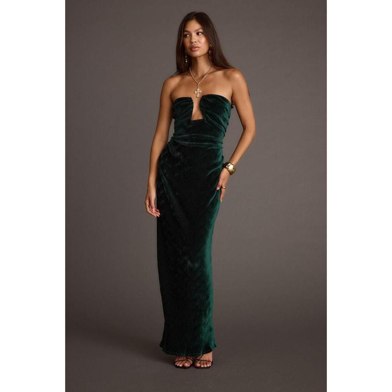 Jones Emerald Velvet Maxi Dress