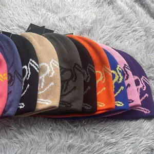 Unisex wool knit beanie,TikTok viral style – perfect warmth & airflow for skiing, hiking & cold weather.