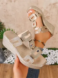 Women's Metallic Wedge Sandals - Chunky Sandals Sparkly Slip-On Platform Slides for Summer Vacation & Cruise