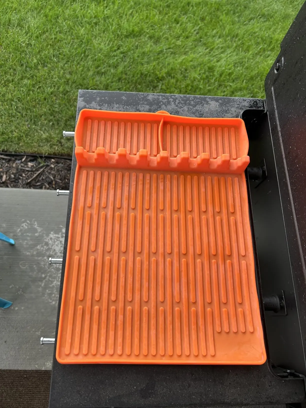 Silicone Griddle Tools Mat for Blackstone - Large Silicone Spatula Mat with Drip Pad - Griddle Mats BBQ Grill Accessories - Blackstone Griddles Accessories, Gifts for Men(Orange)