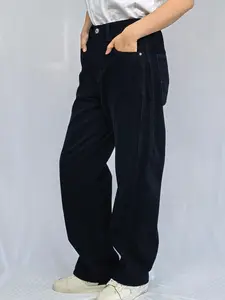 Lux Lee Vintage Straight Fleece-Lined Women's Jeans - Premium Cotton Denim With Natural Tonal Variation, Cozy Warm Fleece Inner, Classic 5-Pocket Rivet Reinforcement, Workwear-Inspired Topstitching, Timeless Everyday Style