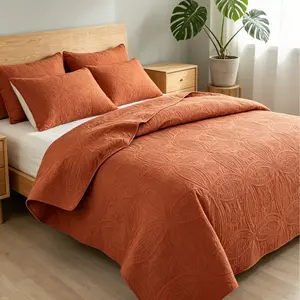 【Moving Season】Solid Orange Ultrasonic Quilt Set, 3 Piece Queen Size Bedding, Outdoor Vibe Coverlet, Stitch-Free Soft Bedspread for Bedroom Dorm, Machine Washable
