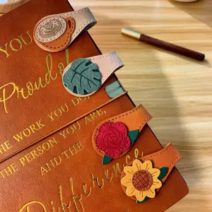 Vintage Magnetic Leather Bookmark, Leather Magnetic Bookmarks for Women, Magnetic PU Bookmarks Clip Book Accessories
