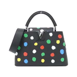 Pre-owned Louis Vuitton Calfskin Shoulder Bags Capucines Bag Limited