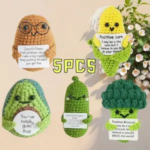 5PCS Valentine's Day Gift Set Hand-Crocheted Handmade Ornaments for Desktop Decorations Unique Charm Gifts ﻿