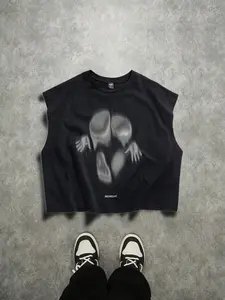 Manfinity ZONE917 Men's Street Style Oversized Grey Mysterious Silhouette Print Black Cropped Tank Top, Emo