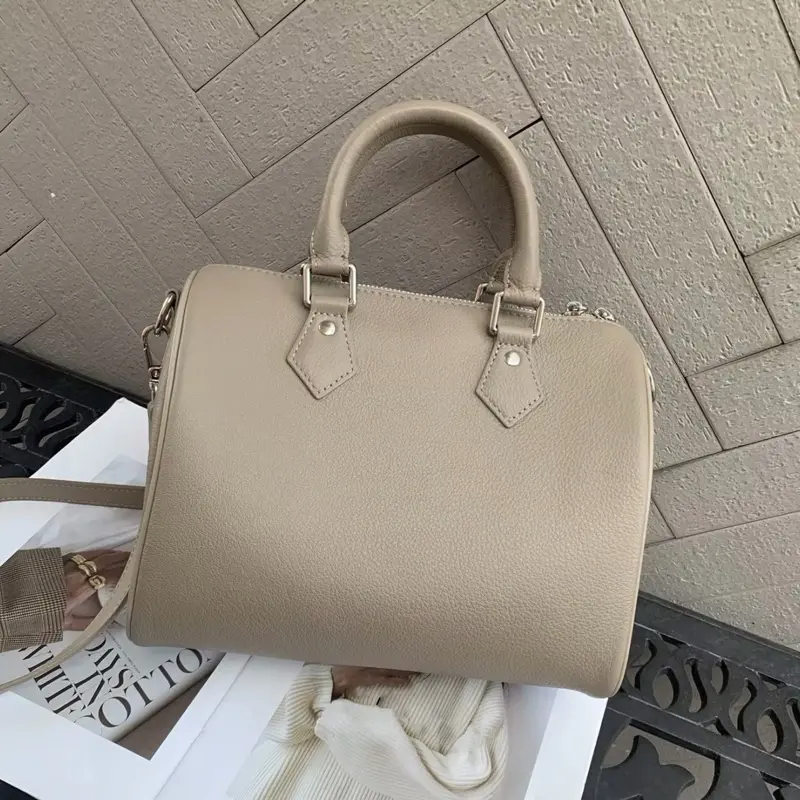 Greg White Barrel Bag