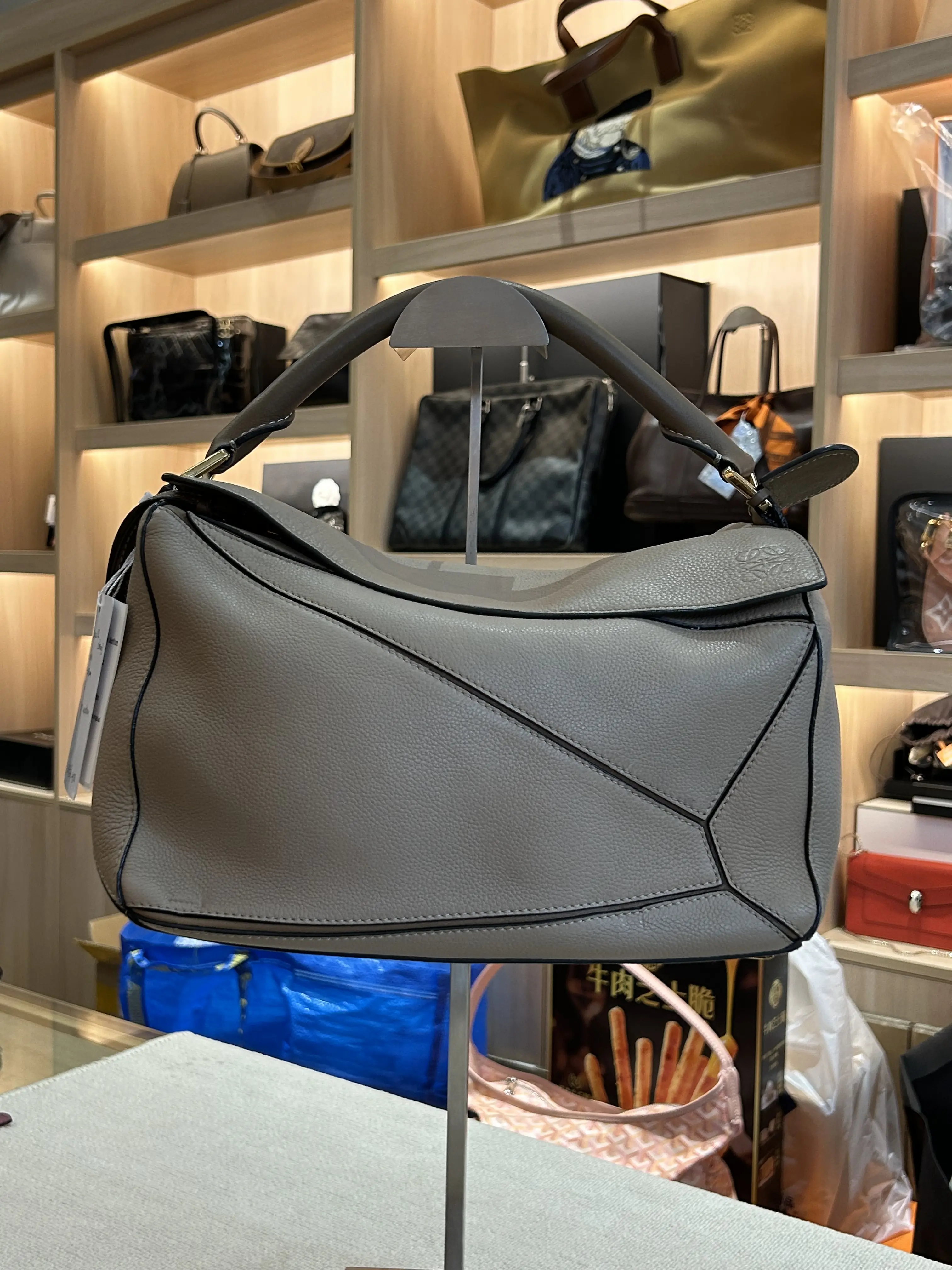 Pre-owned Loewe Puzzle Bag Pearl Grey