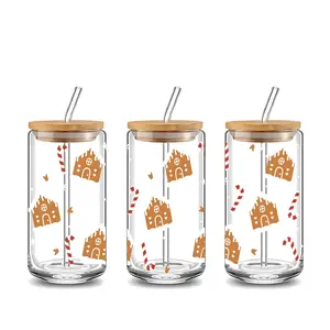 Kawaii Gingerbread House Set Glass Hydration Tumbler with Lid & Straw, Christmas 16oz covered reusable glass drinking cup, high-quality glass jar design, suitable for iced coffee, beer, juice, milk, cold drink glass cups, fashionable glassware