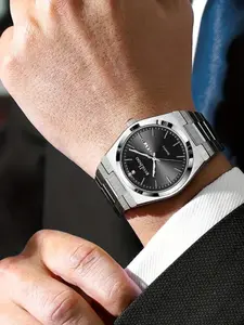 New Luxury Fashion Ultra-Thin Alloy Quartz Watch, Anti-Drop Durable Casual Business Butterfly Buckle Wristwatch, Silver Color, Round Analog Face, Analog Watches, Modern Casual Wristwatch