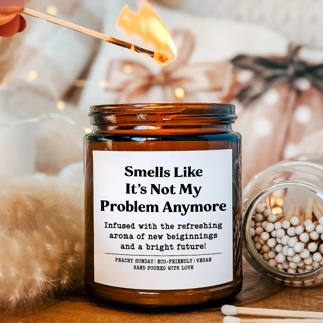Novelty Flame Candle - Funny "Smells Like It’s Not My Problem Anymore" Scent, Aromatic Ambiance Decorative Accent Candle for Home Decor Supplies, Ambiance Candles, Aromatic Candles